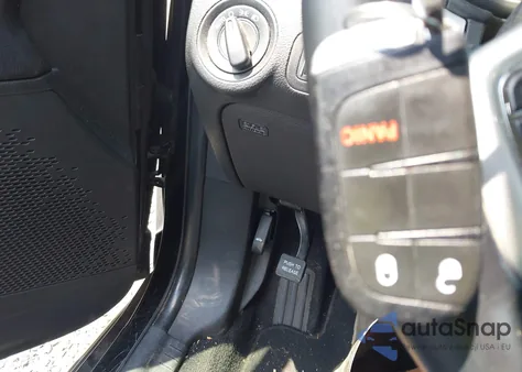 2017 Dodge Journey Crossroad z USA, uszkodzony, nr VIN 3C4PDCGG1HT554945